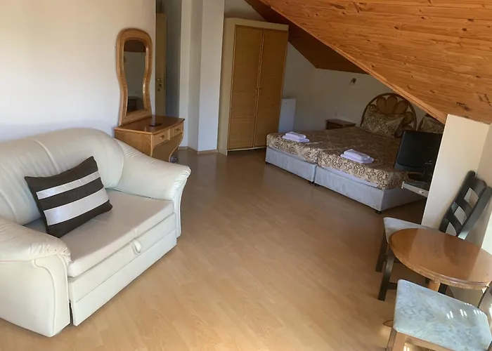 Complex Maxim - Sea View And Free Parking 3*