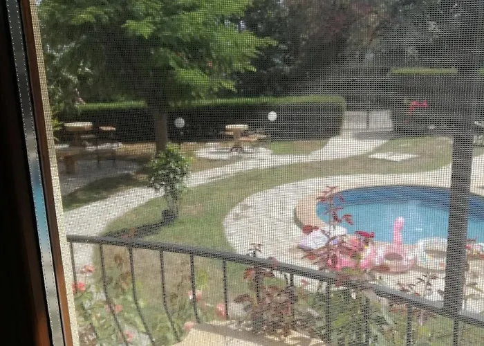 Pensionat Complex Maxim - Sea View And Free Parking 3*