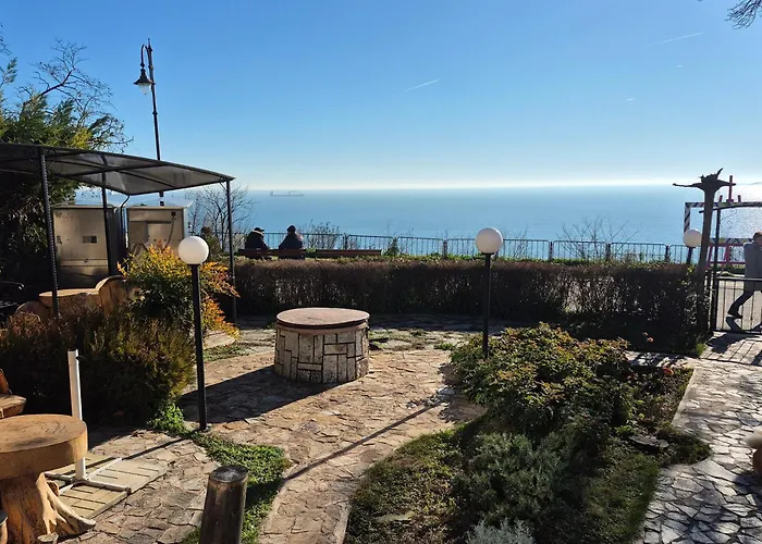 Complex Maxim - Sea View And Free Parking Pensionat Varna