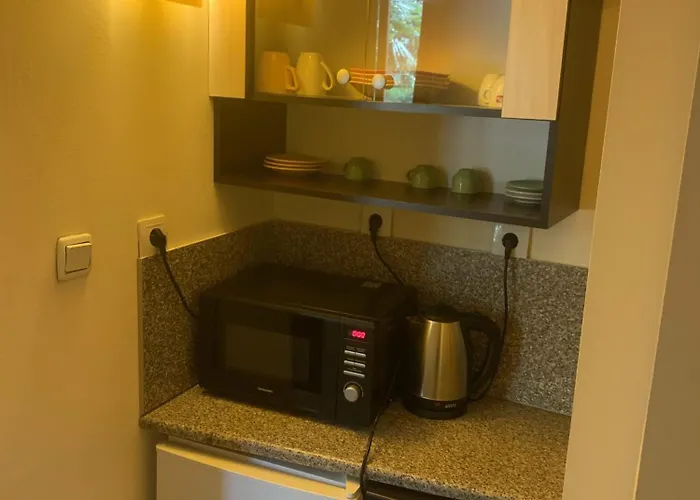 Complex Maxim - Sea View And Free Parking Warna