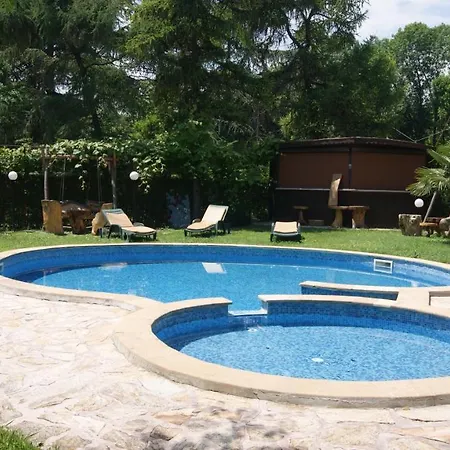 Complex Maxim - Sea View Konukevi 4*