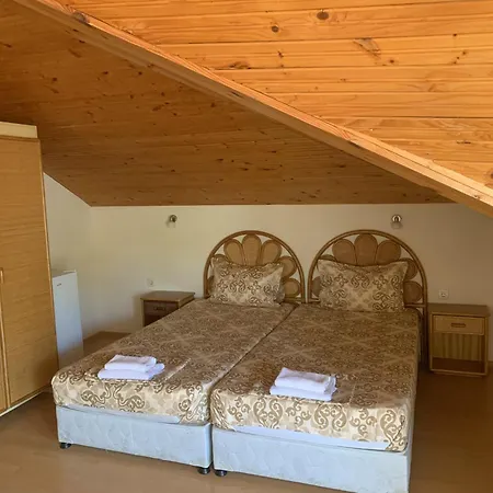 Casa de hóspedes Complex Maxim - Sea View And Free Parking 3*