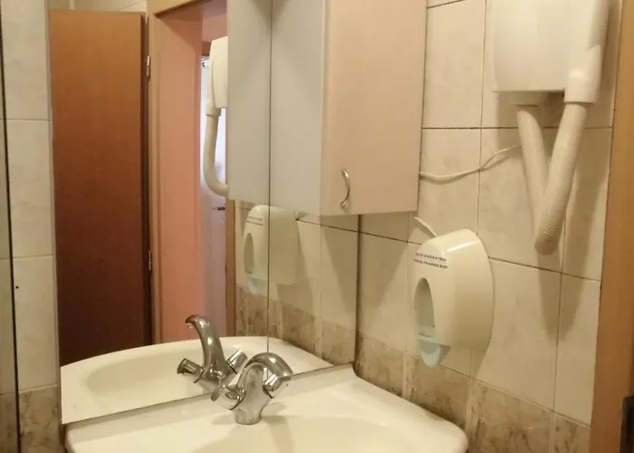 Complex Maxim - Sea View And Free Parking 3*