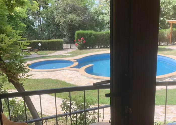 بيت ضيافة Complex Maxim - Sea View