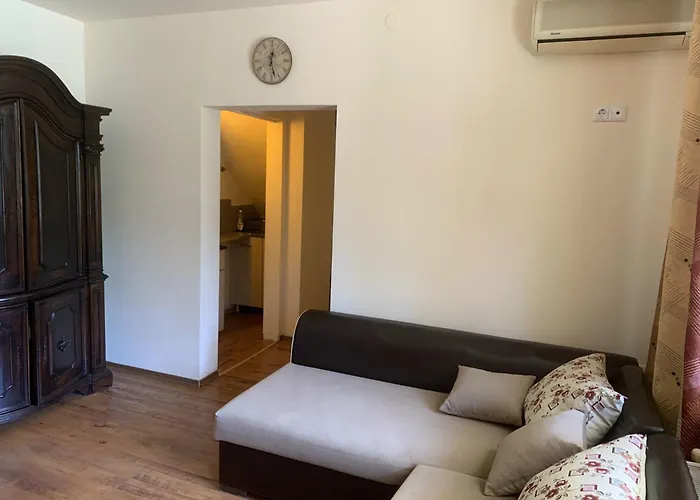 Complex Maxim - Sea View And Free Parking 3*