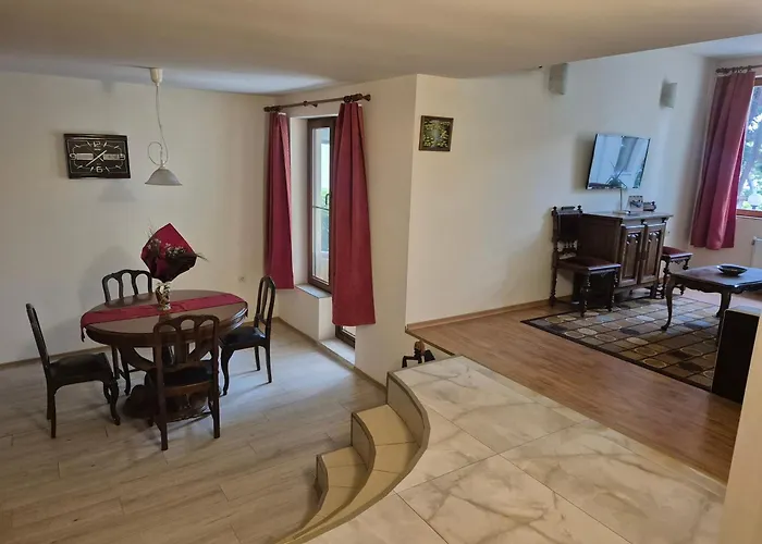 Gasthuis Complex Maxim - Sea View And Free Parking 3*